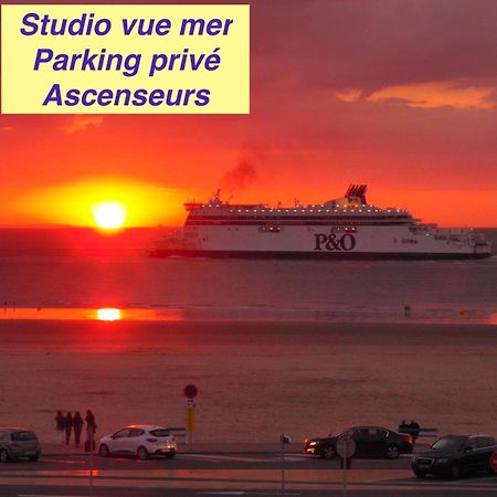 Ferienwohnung Au Rythme Des Ferrys Calais Exterior foto