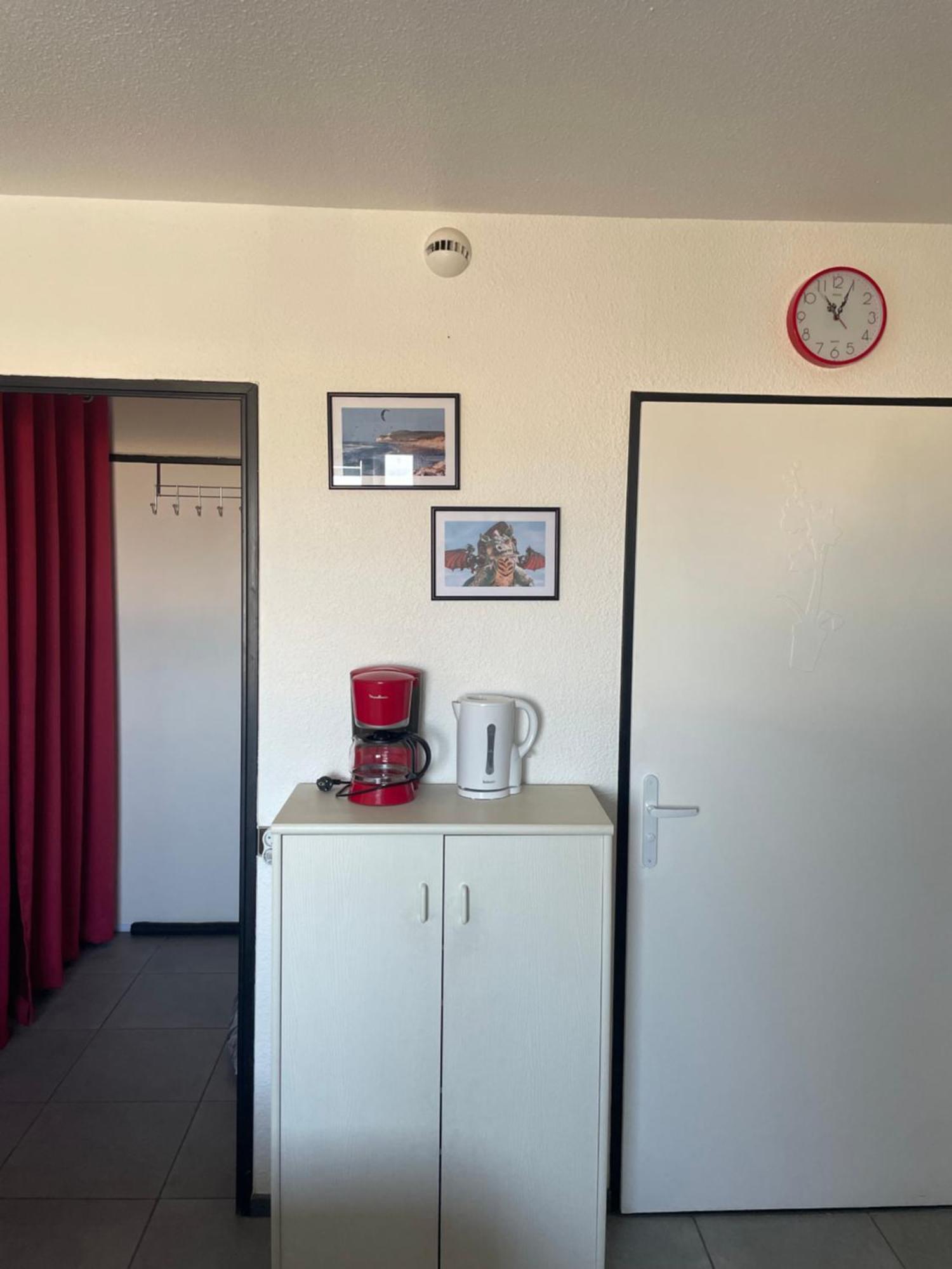 Ferienwohnung Au Rythme Des Ferrys Calais Exterior foto